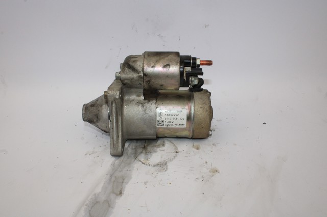 51832952 Motor de arranque  comprar en Reus