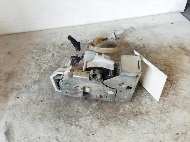 51843470 FIAT Cerradura de puerta delantera derecha  disponible Ourense