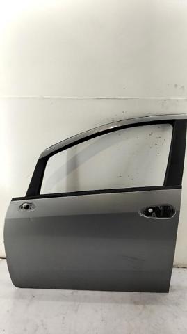 Precio del repuesto Puerta del conductor Punto  hatchback