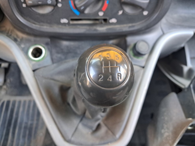 51847706 FIAT Puerta delantera izquierda  en stock Córdoba