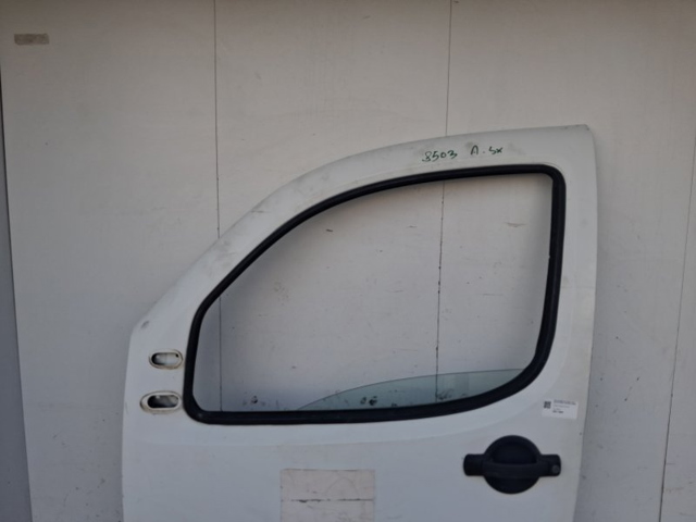 51847706 Puerta delantera izquierda  en stock Sabadell