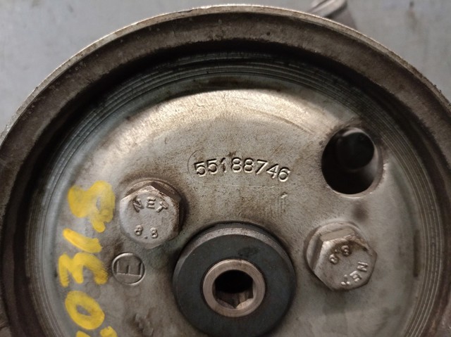 51852320 Bomba de dirección asistida  disponible Burgos