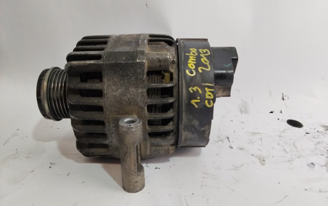 51854910 OPEL Alternador  comprar en Jaén
