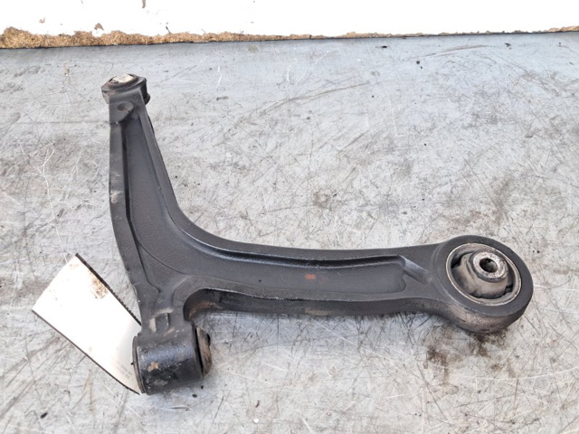 51857021 FIAT Brazo inferior izquierdo de la suspensión delantera  disponible Alicante