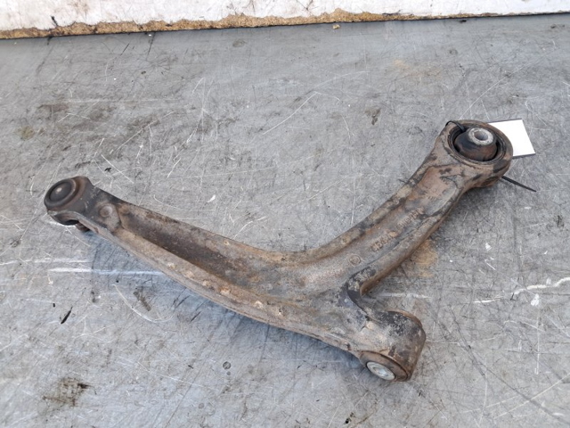51857021 Brazo inferior izquierdo de la suspensión delantera  en stock Granada