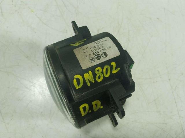 51858824 CHRYSLER Faro antiniebla izquierdo y derecho  en stock Huelva