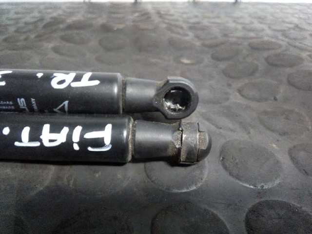 51859320 FIAT Amortiguador maletero comprar Madrid