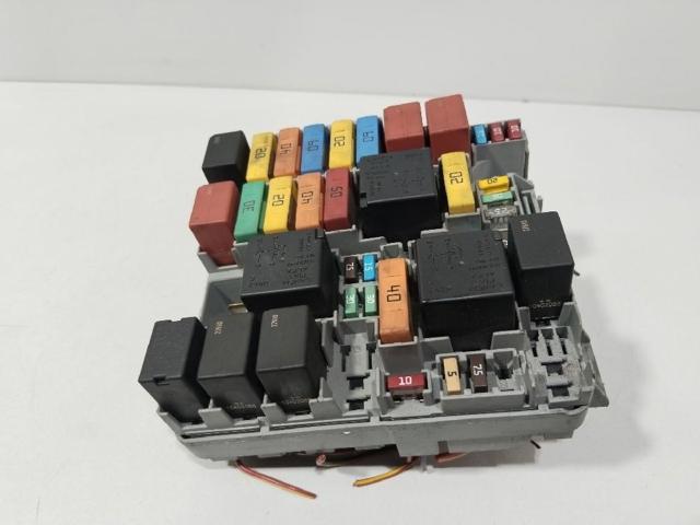 Caja reles Alfa Romeo Giulietta hatchback comprar en España
