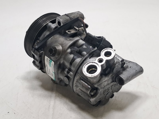 51868880 Compresor de aire acondicionado  en stock Granada