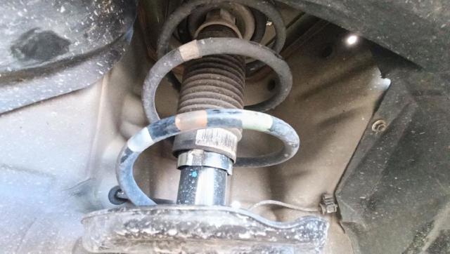 51872600 Amortiguador delantero derecho  en stock Granada