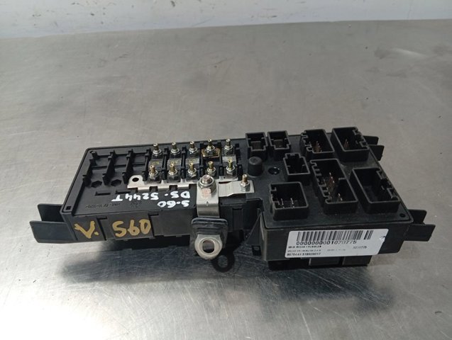 Caja reles XC70  familiar (2000-2007) original desde 52,27 €