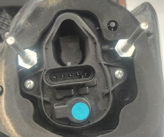 51883571 FIAT Luz antiniebla trasera derecha  comprar en Oviedo