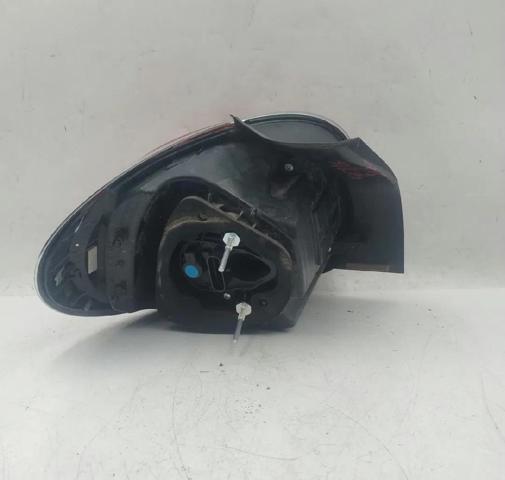 51883571 Luz antiniebla trasera derecha  comprar en Zaragoza