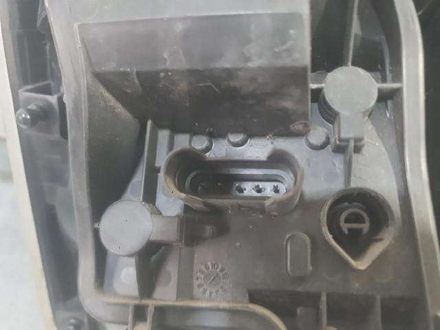 51885544 FIAT Piloto trasero derecho  disponible Ourense