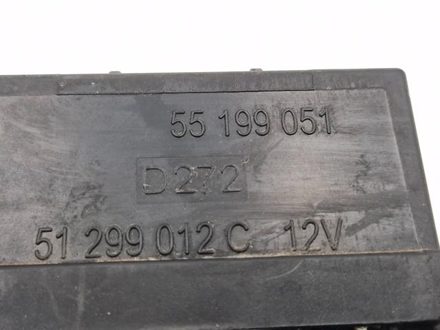 FIAT 51888255 Relé de los calentadores comprar Barcelona