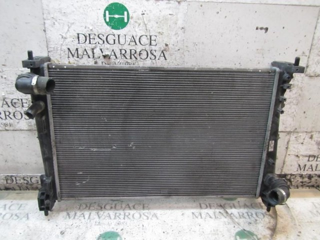 51896964 Radiador de refrigeración del motor  disponible Burgos