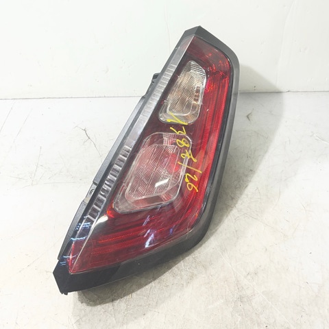 51927094 Piloto trasero derecho  comprar en Reus