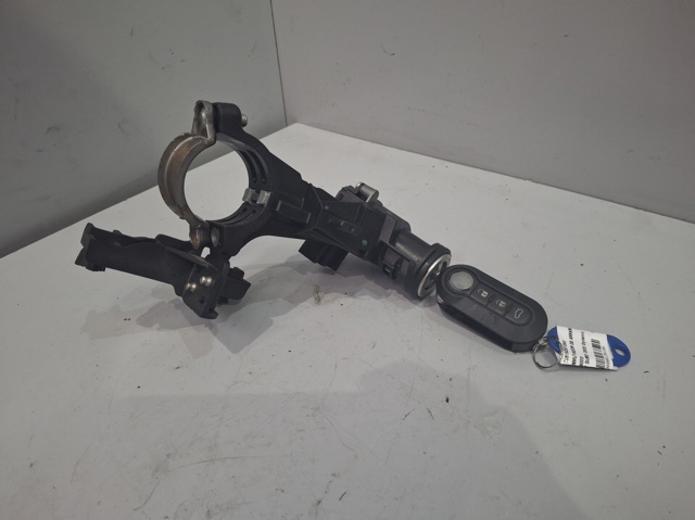 Clausor para Fiat Qubo  (225)