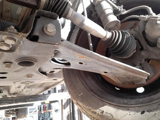 51932035 Brazo inferior izquierdo de la suspensión delantera comprar Girona