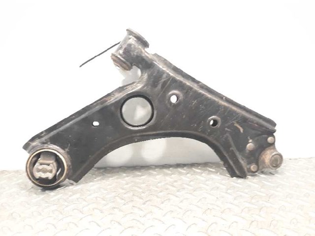 51932035 FIAT Brazo inferior izquierdo de la suspensión delantera comprar Alcalá