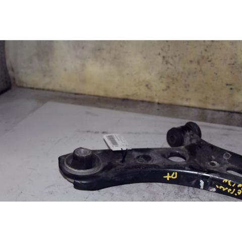 CHRYSLER 51959820 Brazo inferior derecho de la suspensión delantera  comprar en Murcia