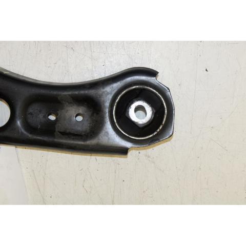 51959820 Brazo inferior derecho de la suspensión delantera comprar Girona