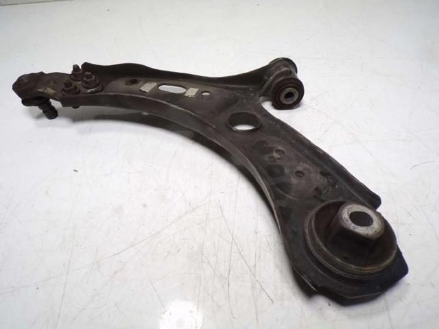 51959820 FIAT Brazo inferior derecho de la suspensión delantera  comprar en Oviedo