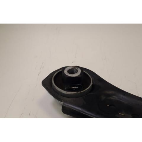 51961341 Brazo inferior izquierdo de la suspensión delantera  disponible Burgos