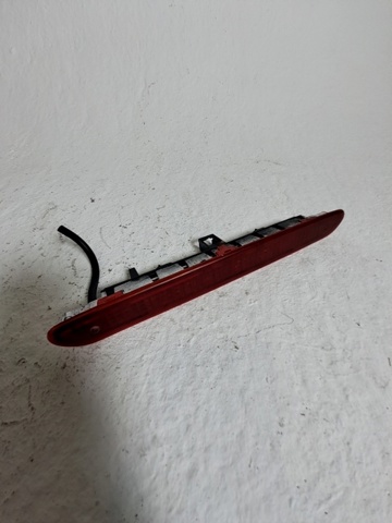Tercera luz de freno para Fiat Punto 199