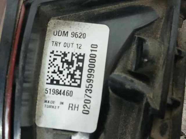 51984460 Piloto trasero derecho  en stock Granada