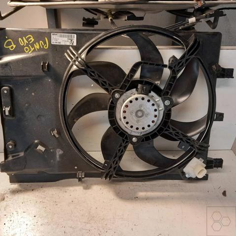 52017371 Ventilador de radiador  en stock Granada
