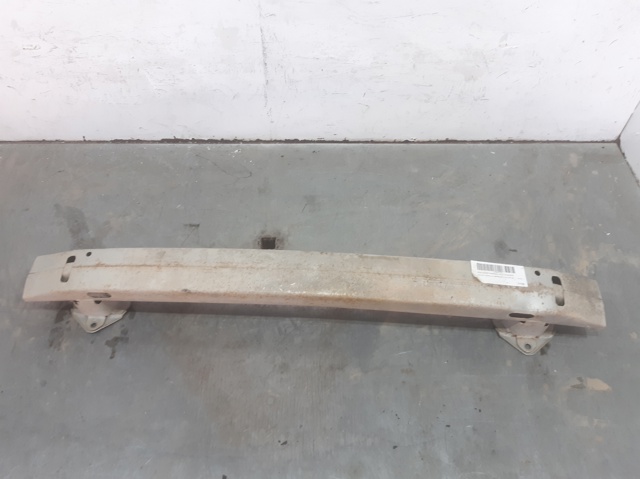 Refuerzo parachoque trasero Toyota Corolla  (R10)