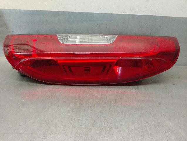 FIAT 52044715 Piloto trasero derecho  en stock Salamanca