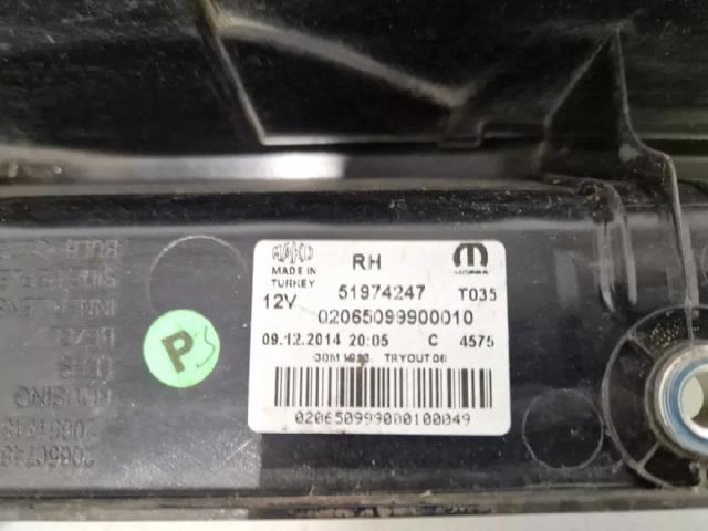 52044715 Piloto trasero derecho  en stock Sabadell
