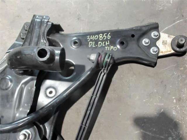 52082897 Brazo inferior derecho de la suspensión delantera  disponible Málaga