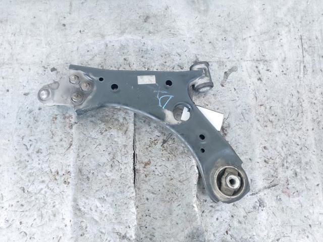 52082897 Brazo inferior derecho de la suspensión delantera  comprar en Zaragoza