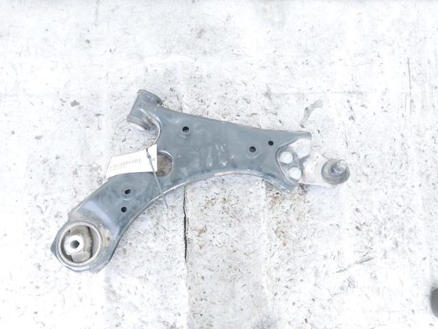 52082897 Brazo inferior derecho de la suspensión delantera  en stock Castellón