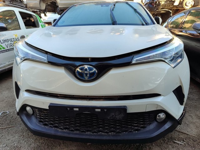 Toyota C-HR X10