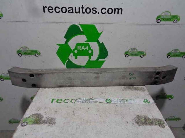 Refuerzo parachoque delantero 5213150040 Toyota/Lexus