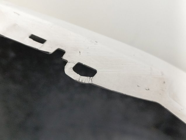 Parachoques trasero Toyota Prius ZVW30