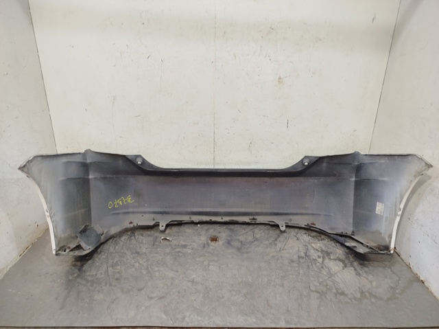 Parachoques trasero Toyota Prius ZVW30