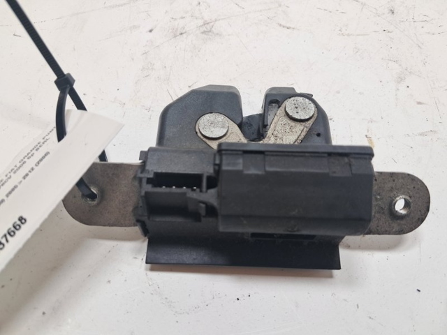 52161765 Cerradura de maletero comprar Girona
