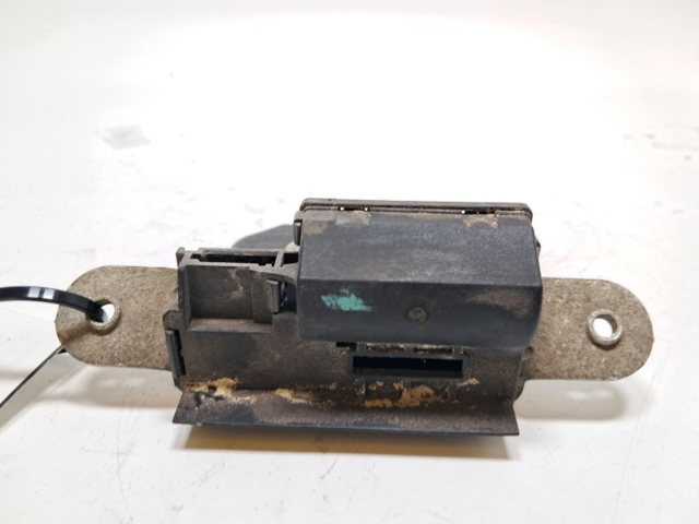 52161765 FIAT Cerradura de maletero  en stock Huelva