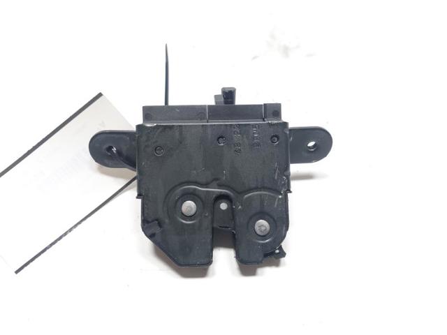 FIAT 52161766 Cerradura de tapa de maletero  disponible Valladolid