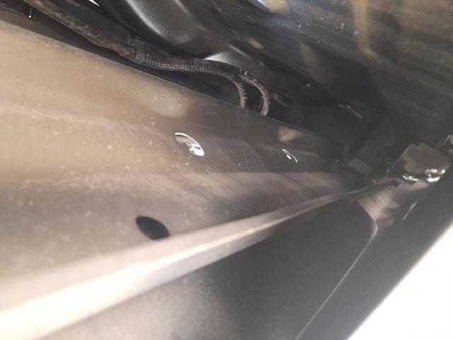 Refuerzo parachoque trasero 5217102170 TOYOTA