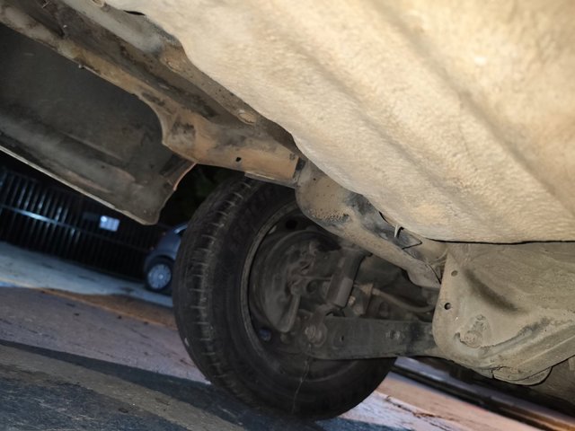 Brazo superior derecho de la suspensión trasera 52390SR0A00 HONDA