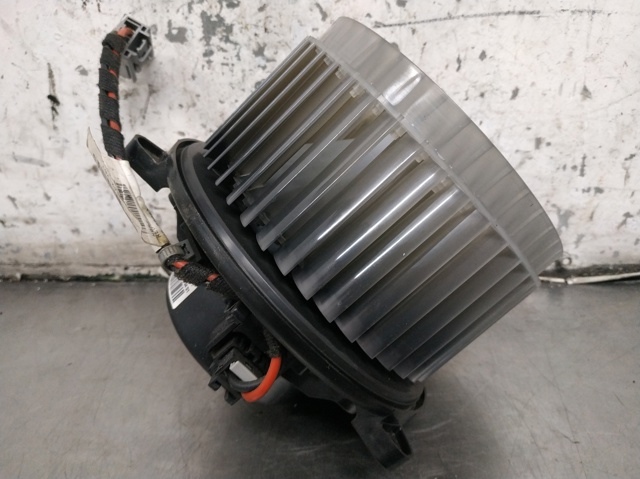 Motor eléctrico, ventilador habitáculo Opel Insignia G09