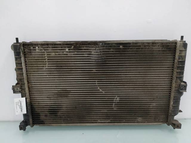 Radiador refrigeración del motor 52479099 Opel