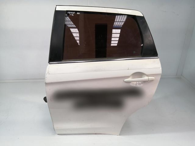 Soporte de radiador superior (panel de montaje para foco) 5256B338 Mitsubishi