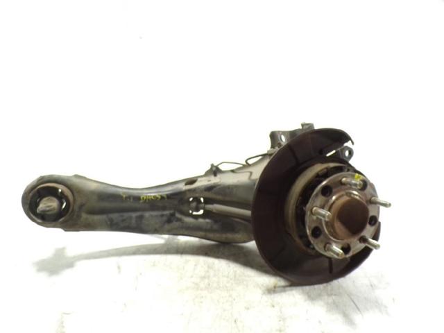 Muñón de eje, cuerpo del eje, trasero izquierdo  5272715AA CHRYSLER